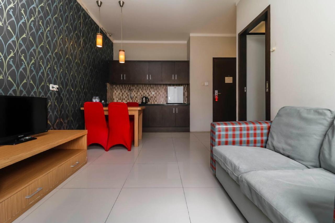 Reddoorz Plus Near Pantai Losari Makassar Eksteriør billede